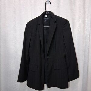 2. Banana Republic Blazer (Black Pinstripe, Wool Blend) Size 6